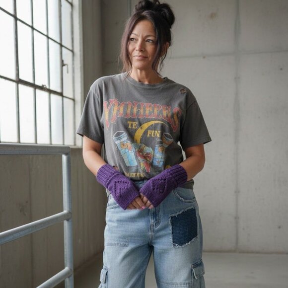 Purple Handmade Valentines Ajour Knit Fingerless Texting Gloves Mittens - Picture 1 of 7